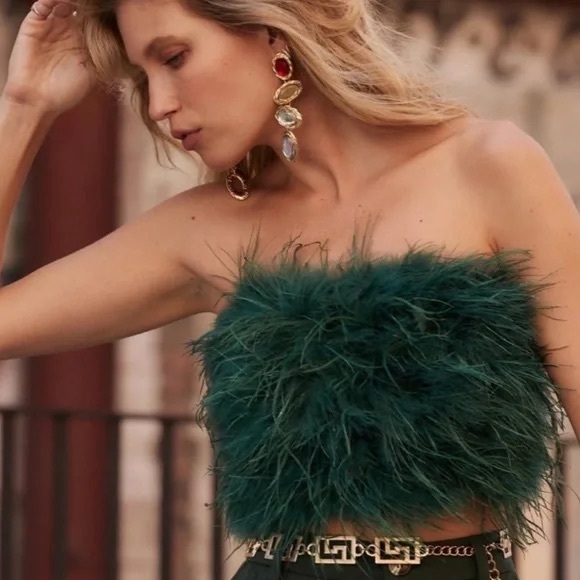 12th Tribe CHANEL EMERALD FAUX FEATHER TOP, Sz Small NWT - Picture 4 of 12